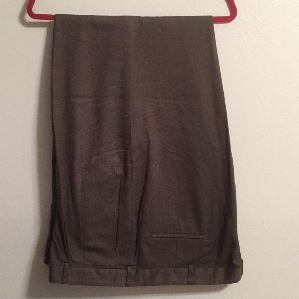 Savane Dress pants NWOT size 42-32